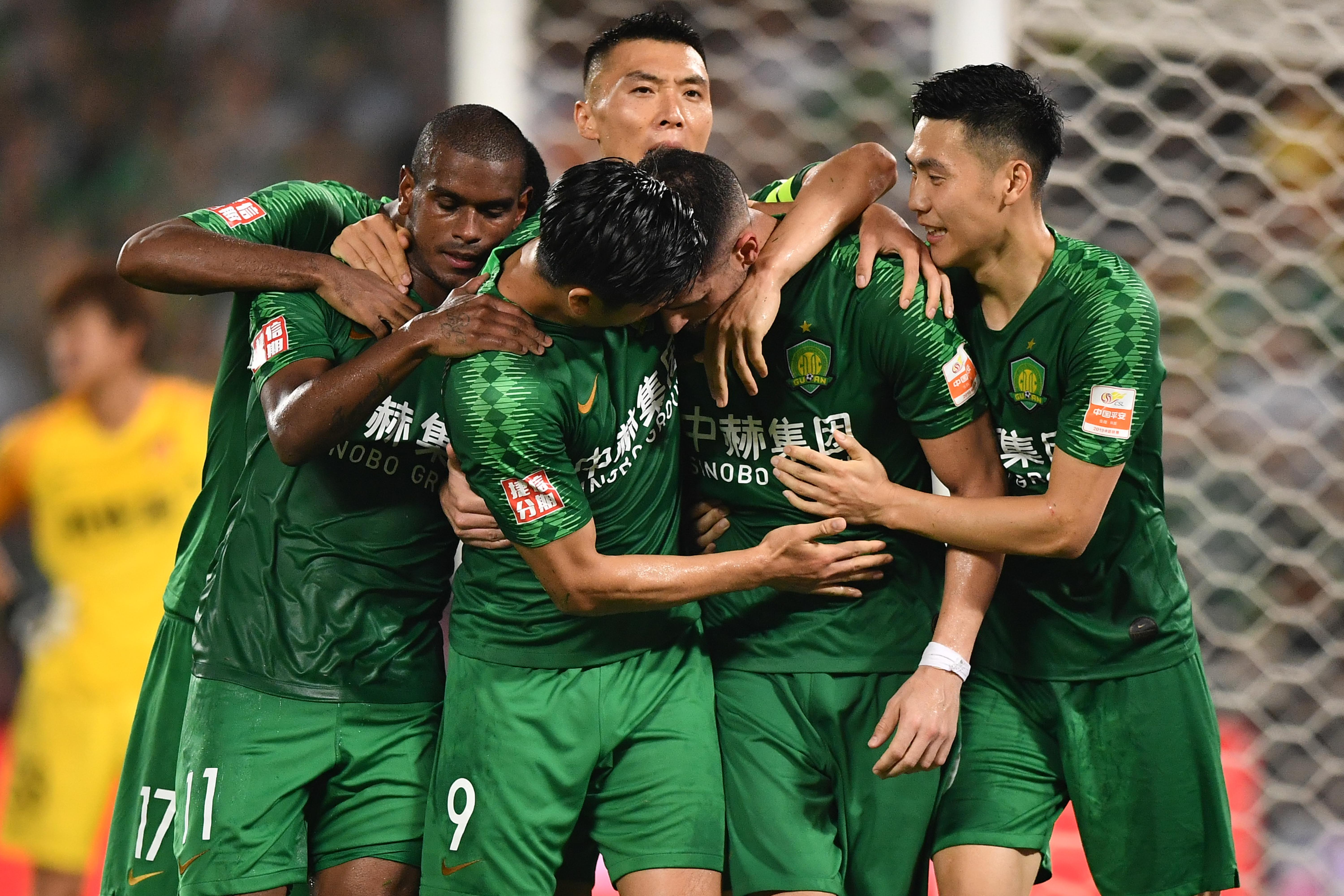 中赫国安压哨绝杀,客场力克深圳佳兆业 中赫国安压哨绝杀,客场力克深圳佳兆业