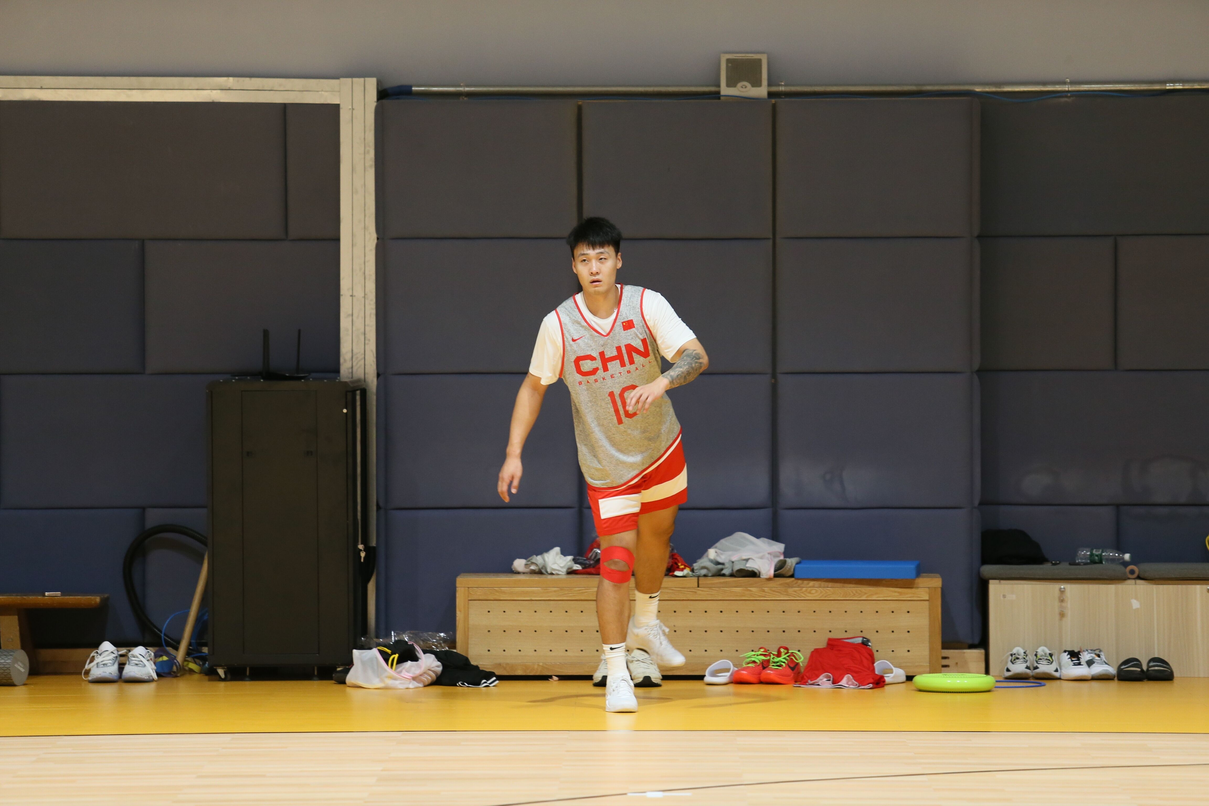 天津男篮备战上海队,全队备战充分 天津男篮备战上海队,全队备战充分